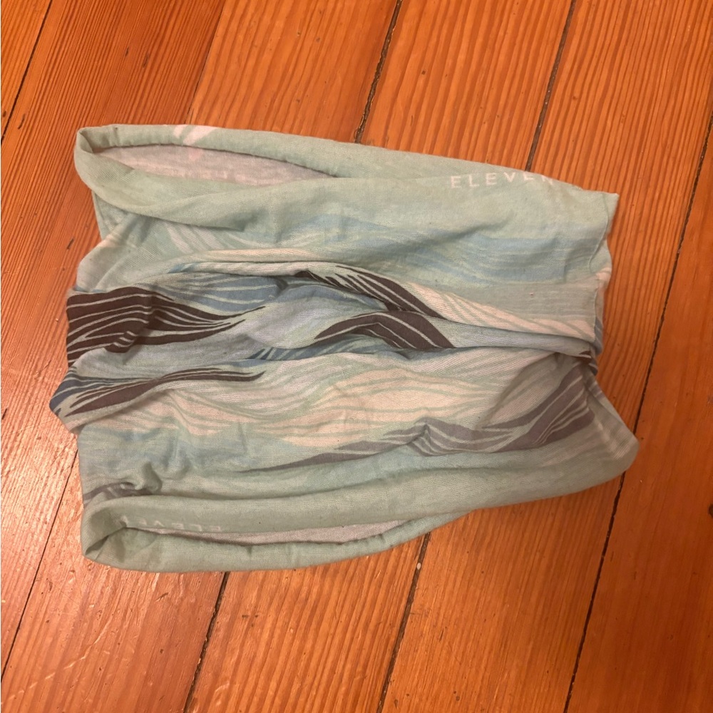 Buff Eleven Blue And Gray Patterned - image 4